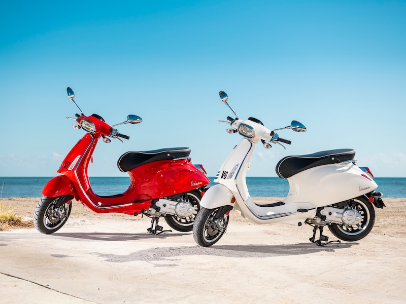 Key West 2-Seater Deluxe Scooter Rental  Image 1