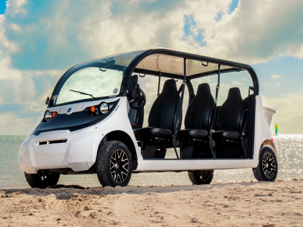 Key West 6-Seater Electric Car Rental Image 2